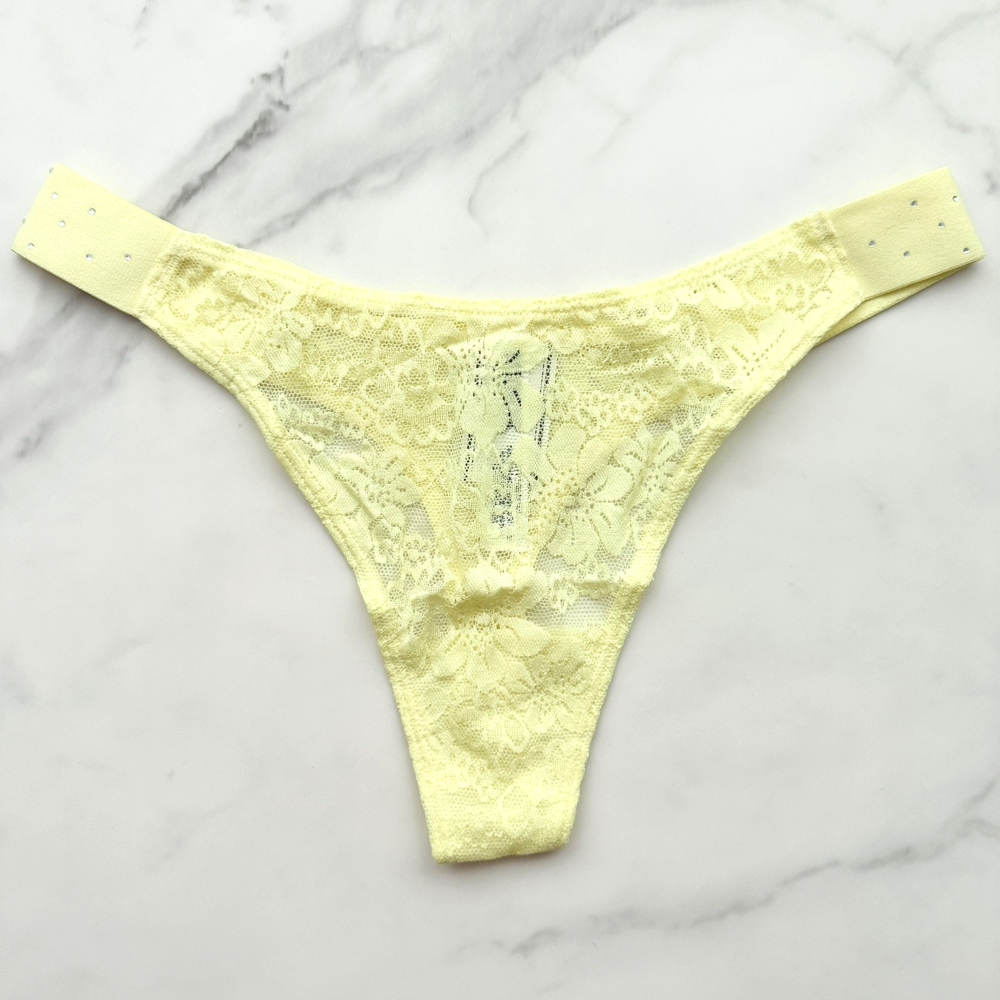 PINK Victoria's Secret Bling Lacie Floral Lace Scoop Thong Panty Size S/M/L/XL