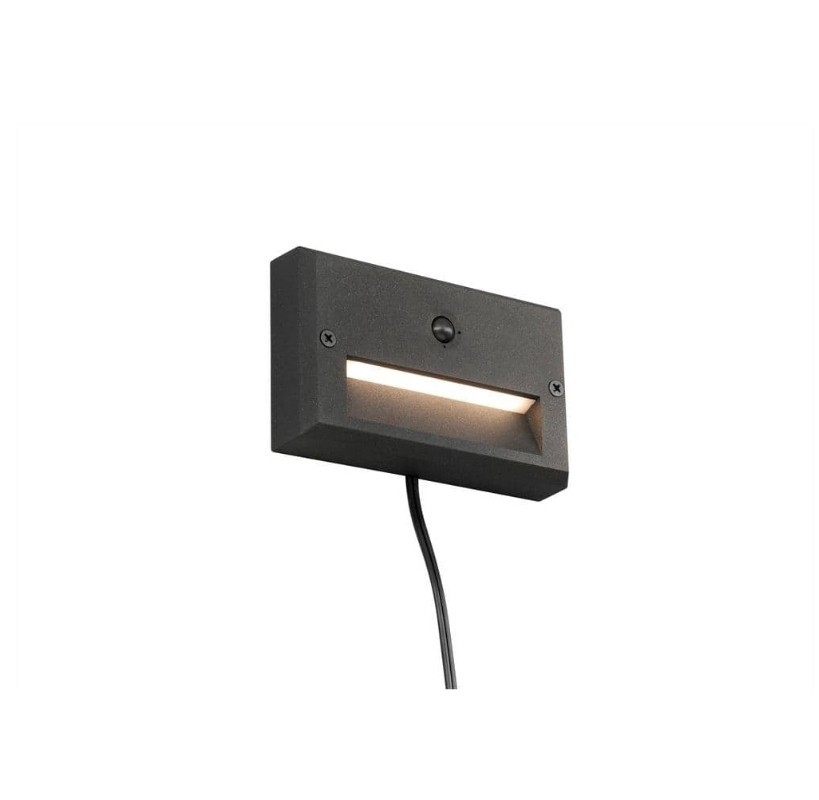 Hampton Bay Wirelessly-Linked LED Motion Stair/Deck Light (LOW VOLTAGE)