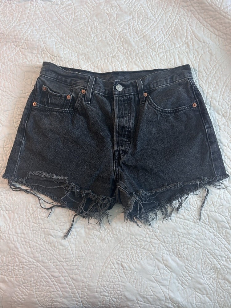 Levi's 501 Black Denim Cut Off Shorts Frayed Hem Button Closure Women's Size 28