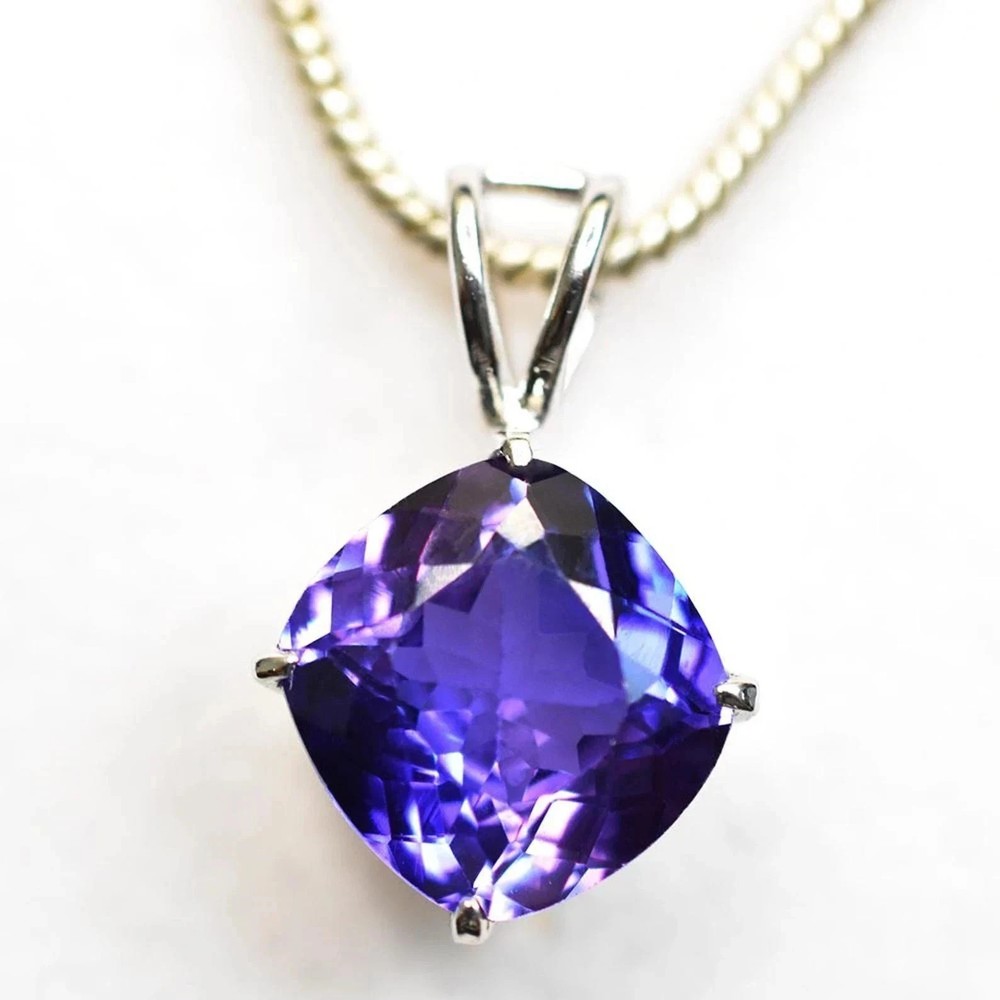 Natural 28.60 CT Color Change Alexandrite Certified Gemstone Pendant 925 Silver