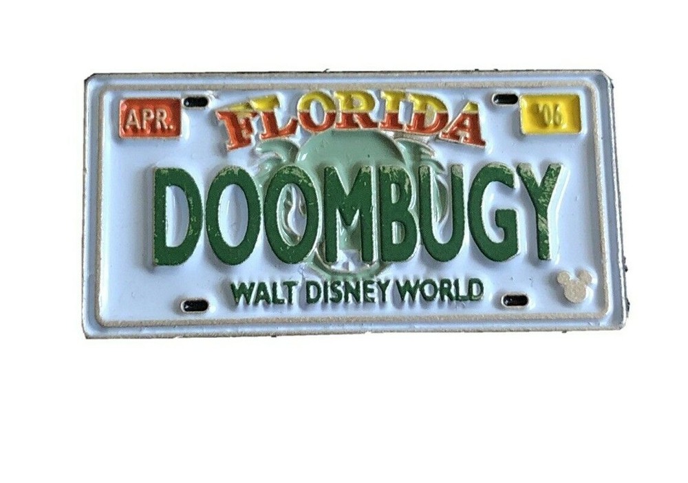 DOOMBUGY Mickey License Plate Hidden Collection Disney Cast Lanyard Pin 42034