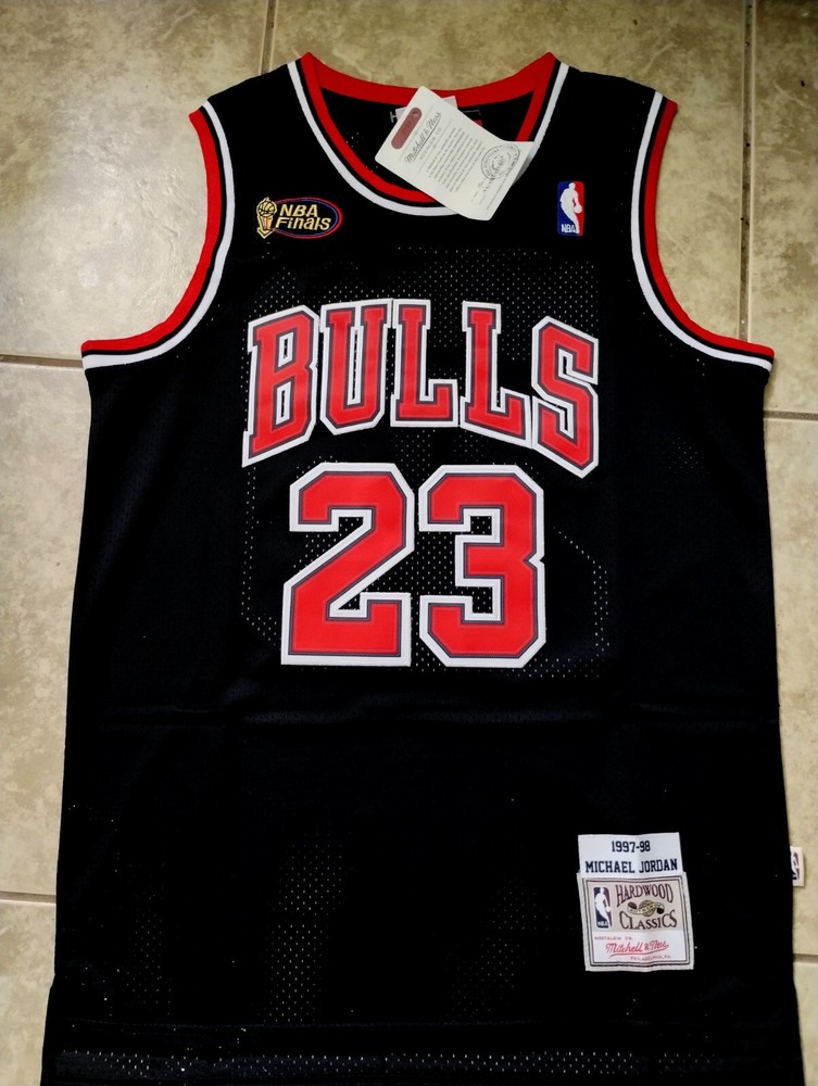 Chicago Bulls Jersey Michael Jordan #23 Throwback Stitched Jersey US Seller