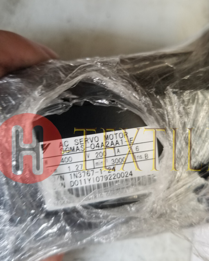 NEW GENUINE AC SERVO MOTOR SGMAS-04A2AA1-E 1PCS #A6-37