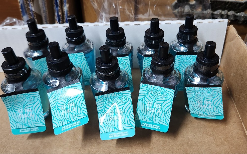 Bath & Body Works At The Beach Wallflower Refill Lot of 10 Bulbs  