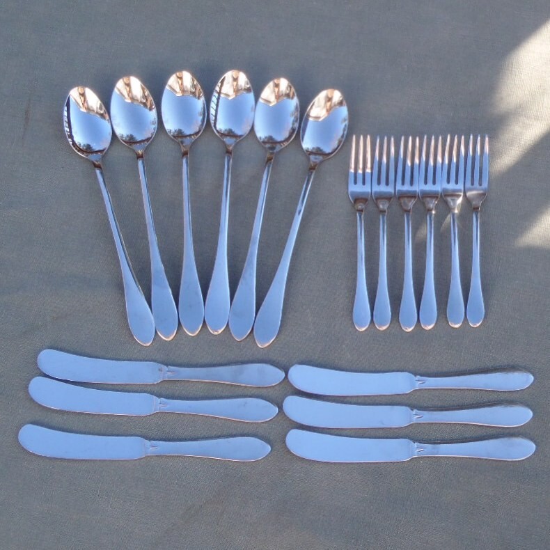 Gorham 18Pc Stainless Steel MEREDITH Flatware Iced Tea Spoons Seafood Forks++NR