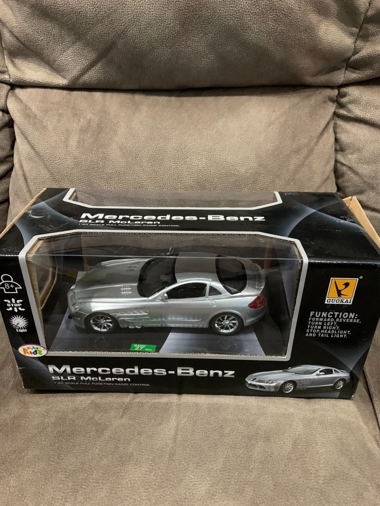 Mercedes-Benz SLR McLaren 1:24 RC Car by Cyber Kidz-image