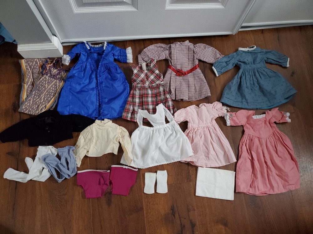 VINTAGE Lot Of Retired American Girl Pleasant Company Clothes Dresses