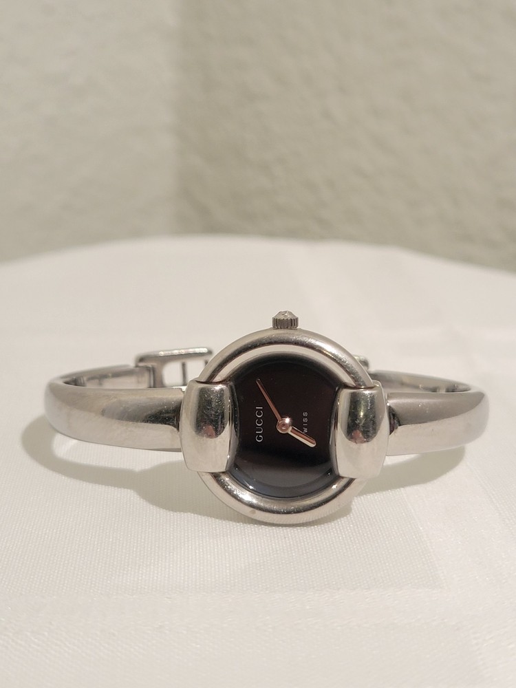 Vintage Gucci 1400L Black Dial Round Quartz Women's Watch Japan Import