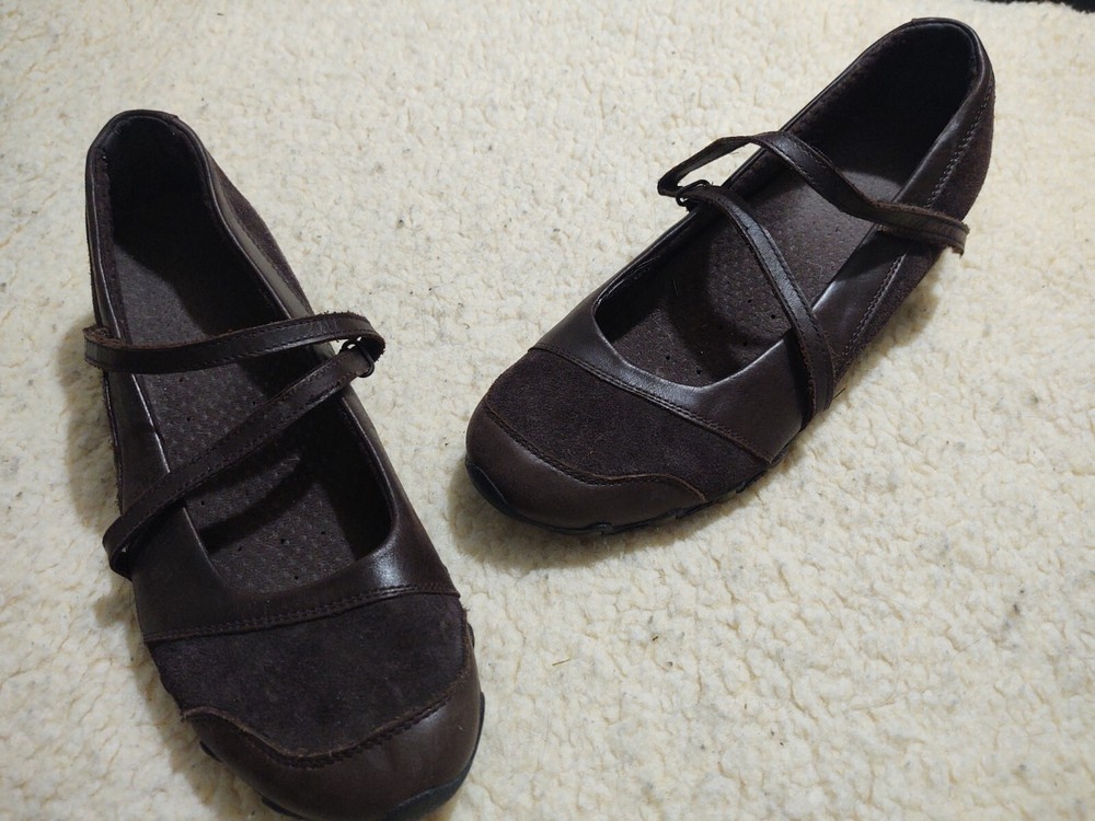 Skechers Relaxed Fit Air Cooled Chocolate Leather Memory Foam Mary Jane's Sz 10