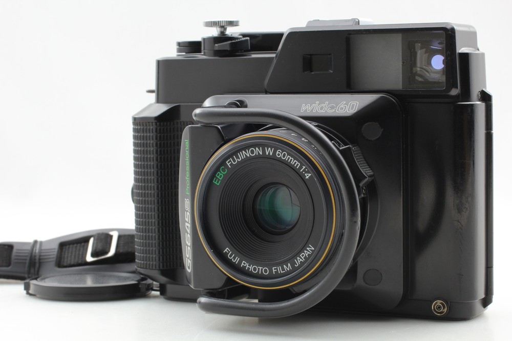 Near Mint Fujifilm GS645S Pro Wide60 6x4.5 Film Camera Japan