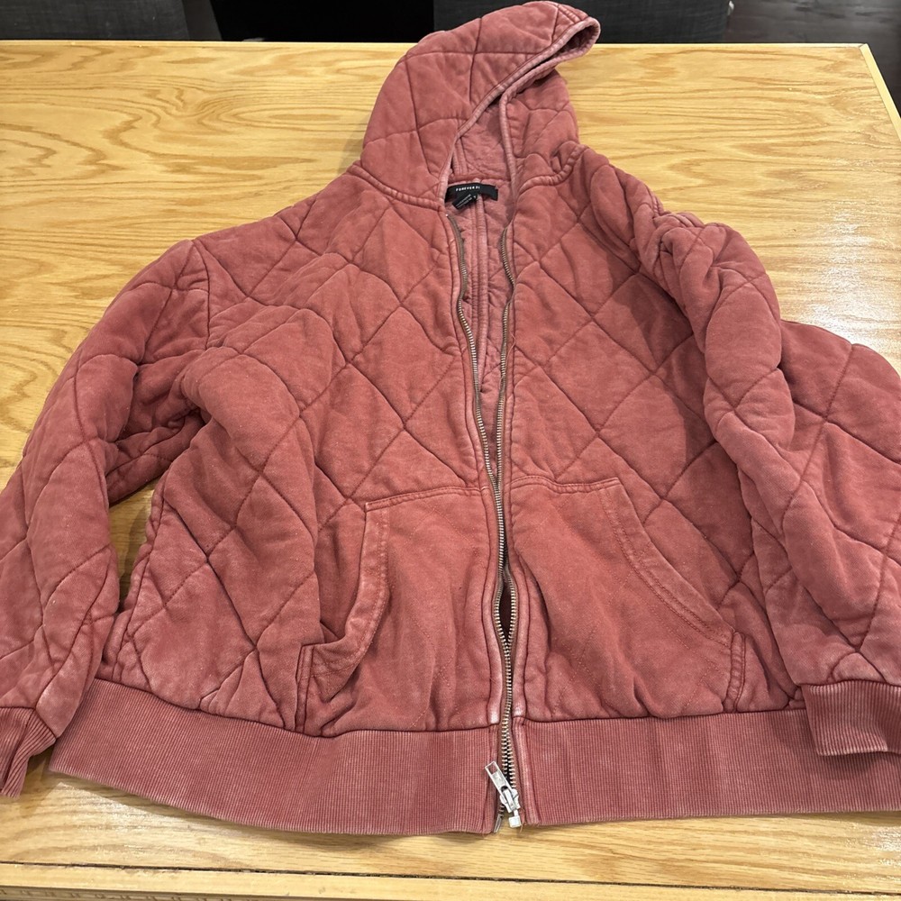 Forever 21 Quilted Hooded Jacket Size Small