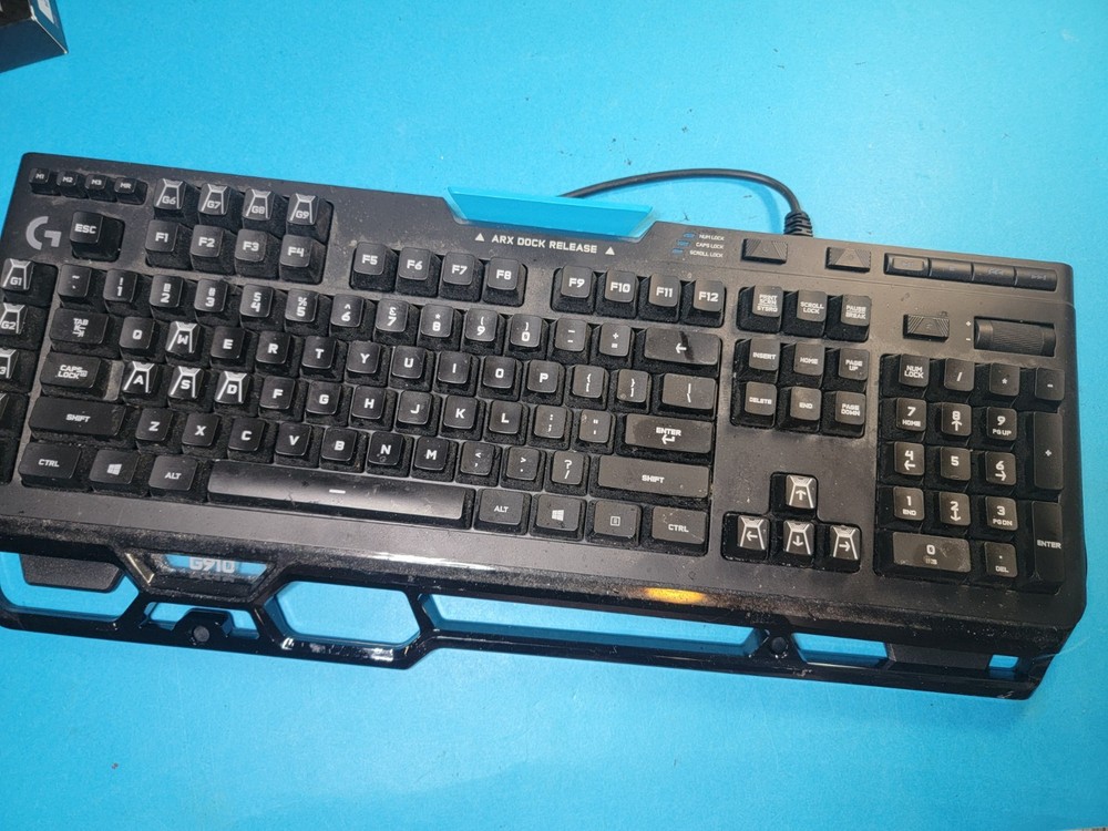 Logitech G910 Orion Spectrum RGB Mechanical Gaming Keyboard - Black