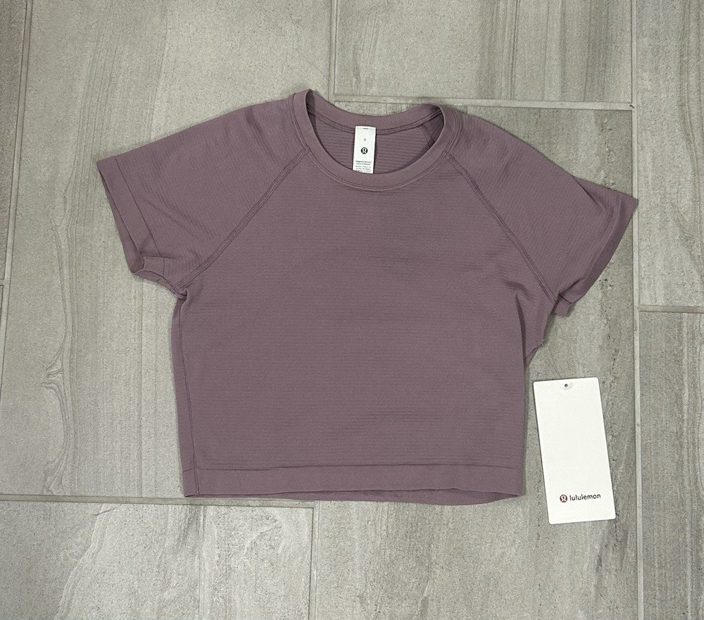 Lululemon Swiftly Tech Cropped Short Sleeve 2.0. Color: Lavender Lux Size: 6