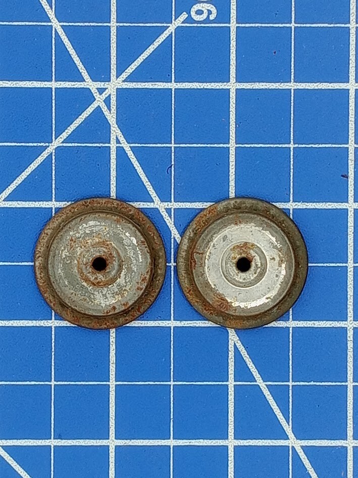 Vintage Marx Lionel Prewar Postwar Pressed Steel Wheels Hubs