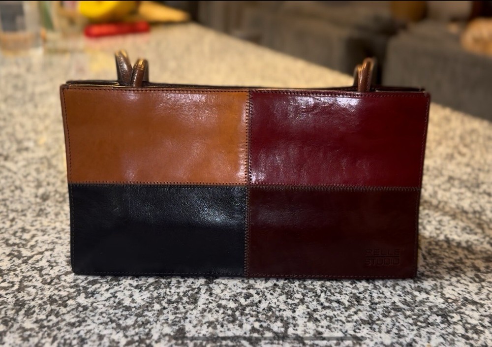 Pelle Studio Vintage Leather Shoulder Bag