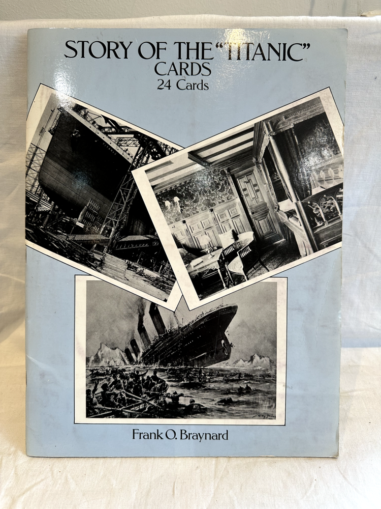The Story of the Titanic -Postcard Booklet with 24 Postcards by Frank O'Brayward