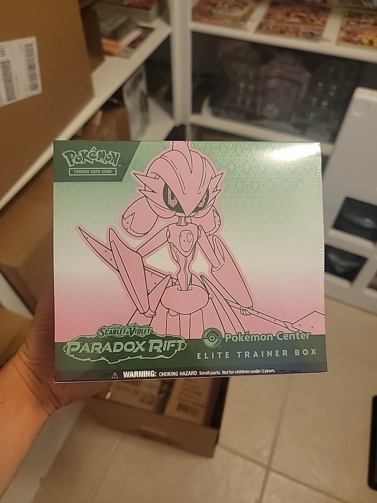 Pokemon TCG Paradox Rift Pokemon Center Exclusive Elite Trainer Box Iron Valiant