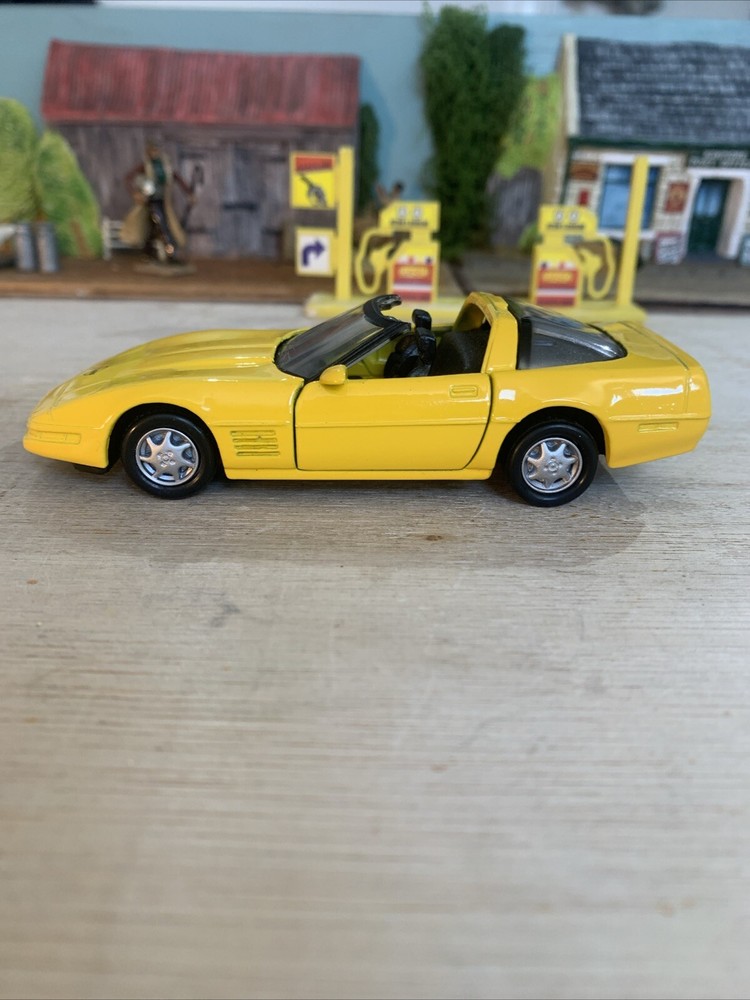 1/38 Maisto Classic Sports Car Collection Chevrolet Corvette ZR-1 - Pull Back