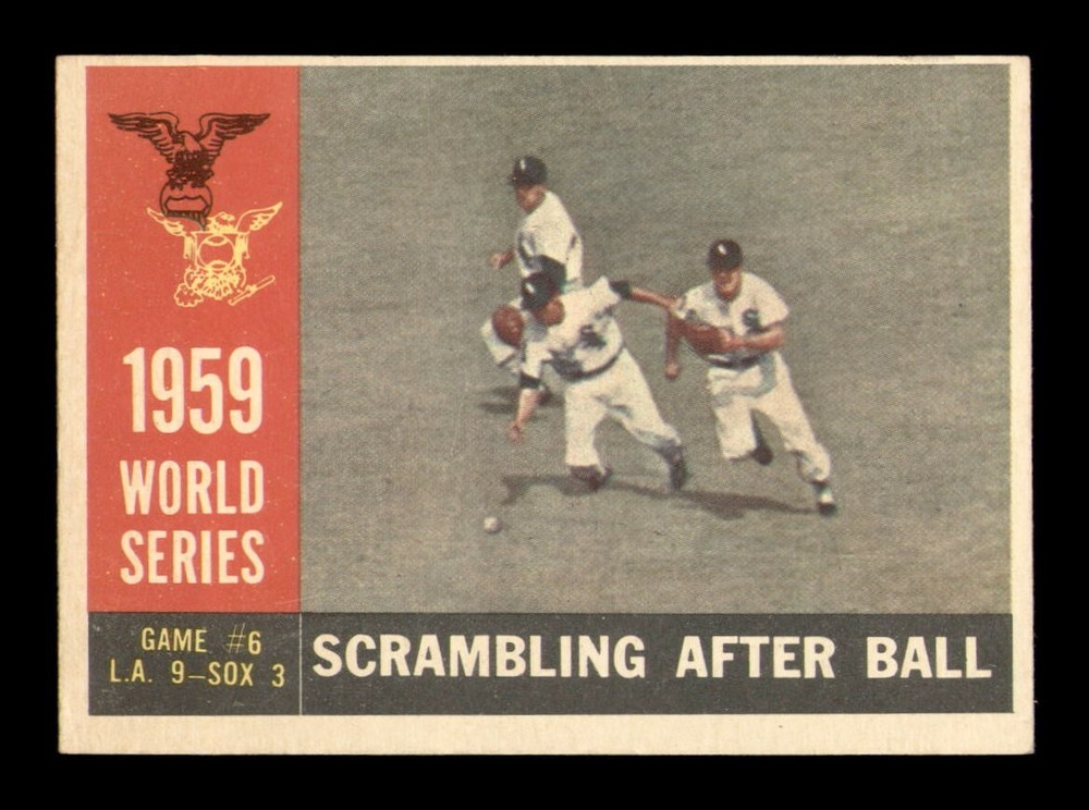 1960 Topps #390 Scrambling After Ball EX-MINT OBGcards Vintage Football  