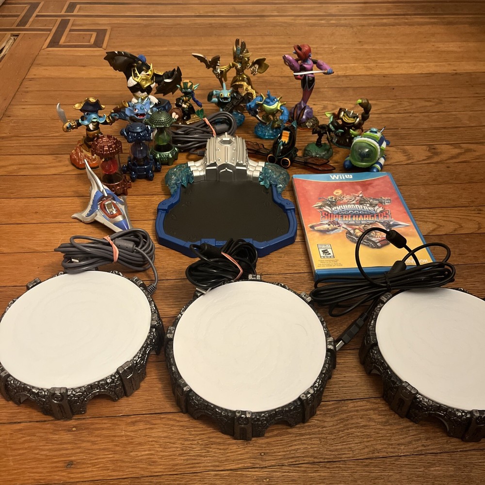 Skylanders Superchargers (Nintendo Wii U) Game Portals Creation Crystals Figures