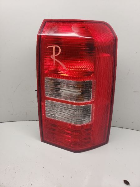 Passenger Right Tail Light Compatible with 2007 Jeep Patriot 1095554
