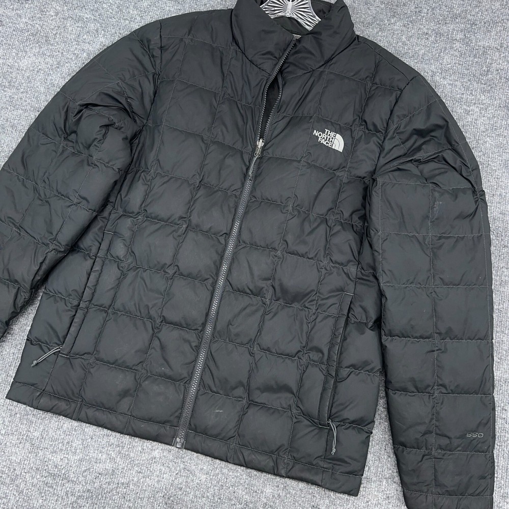 The North Face Men's M Quilted Puffer Jacket in Black with 550 Gray Goose Down Liner
