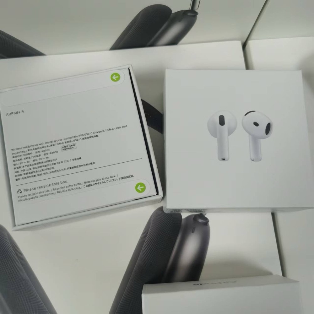 AirPods 4th Generation