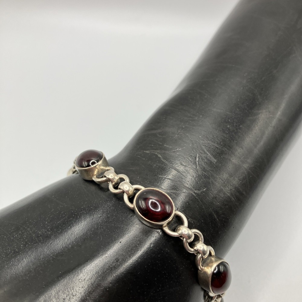 VTG SILPADA 925 STERLING PYROPE GARNET TENNIS BRACELET. 19.7 GRAMS. 7.5” LONG