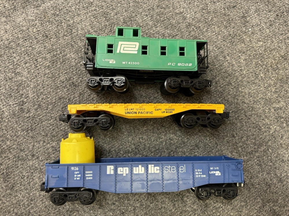 Lionel HO Scale Freight Car Lot Model Train Collection