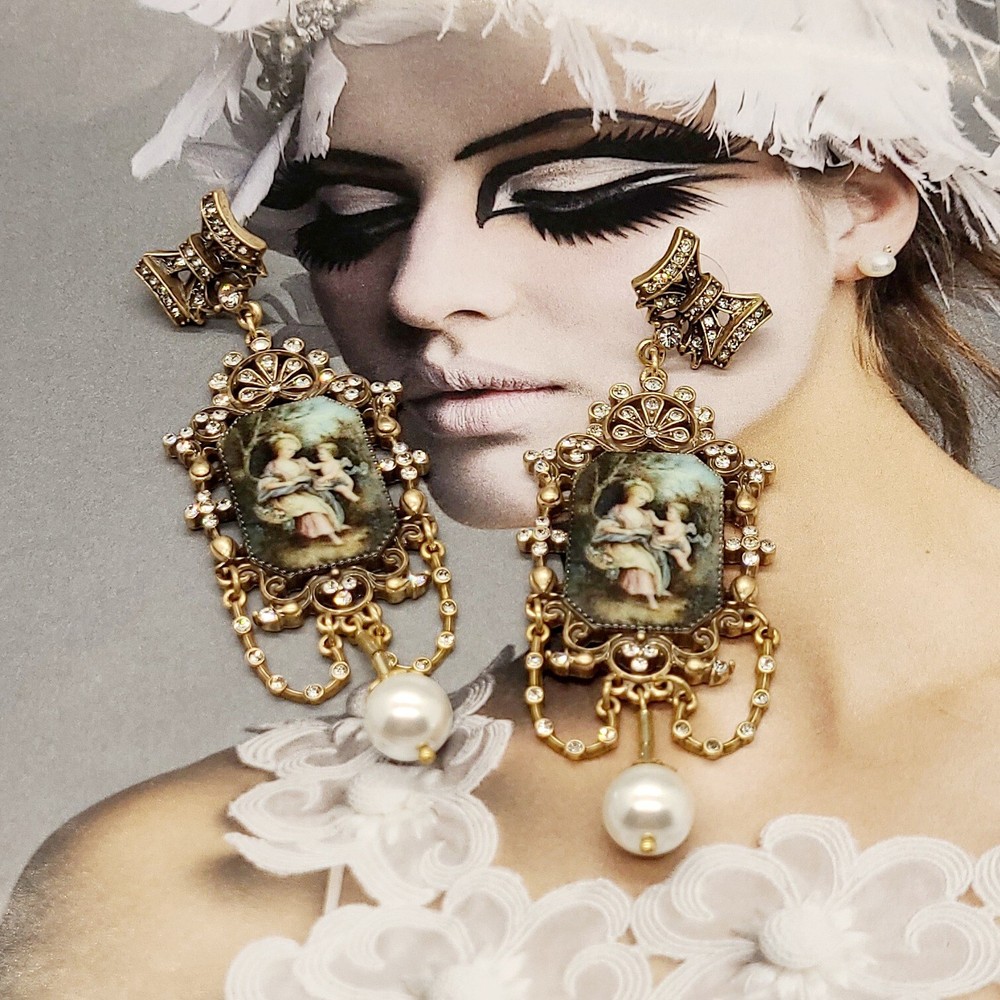 Vintage Estate Palace Crystal Pearl Oil Painting Gold Drop Earrings