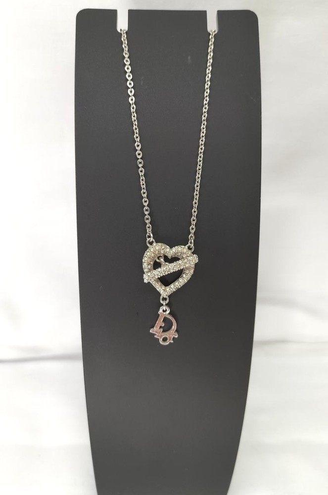 Christian Dior Heart Motif Necklace in Y0810 Design