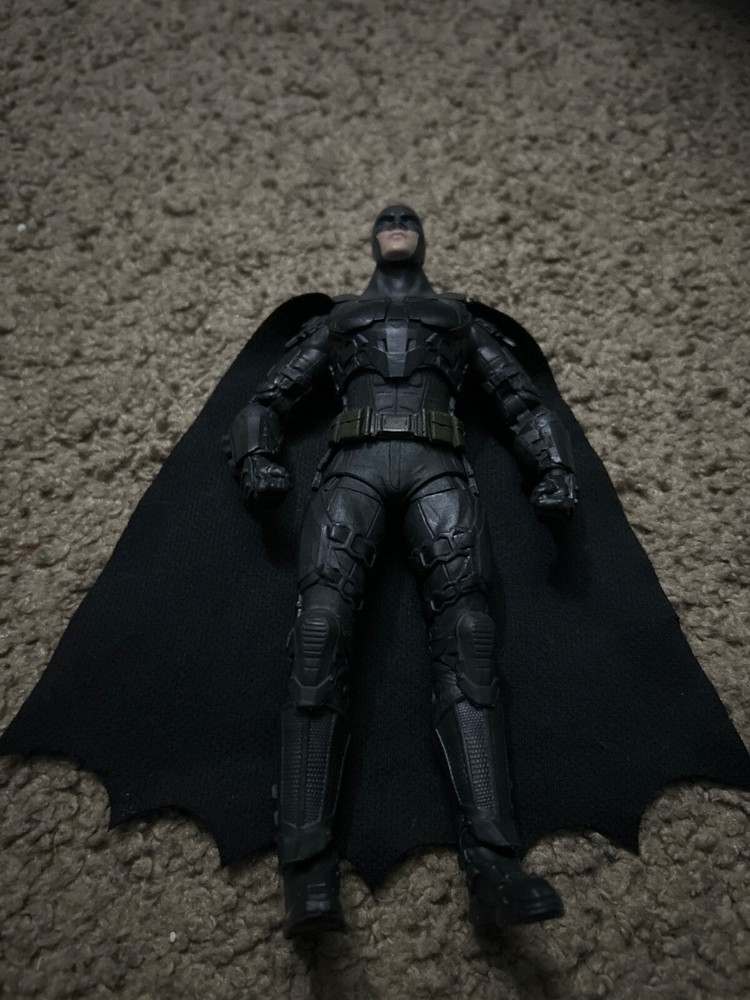Batman action figure in good condition no accessories included