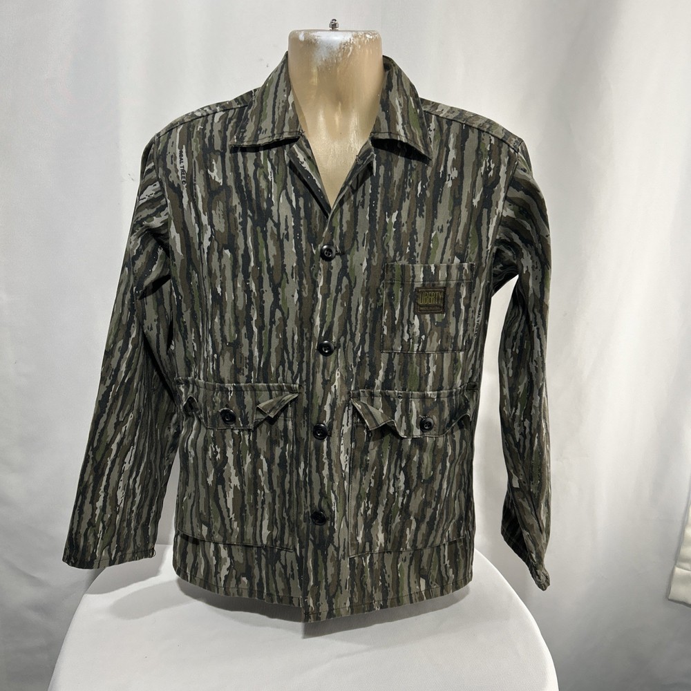 Vintage Liberty Realtree OG Camo Hunting Shirt Button Jacket 80s USA Made Medium