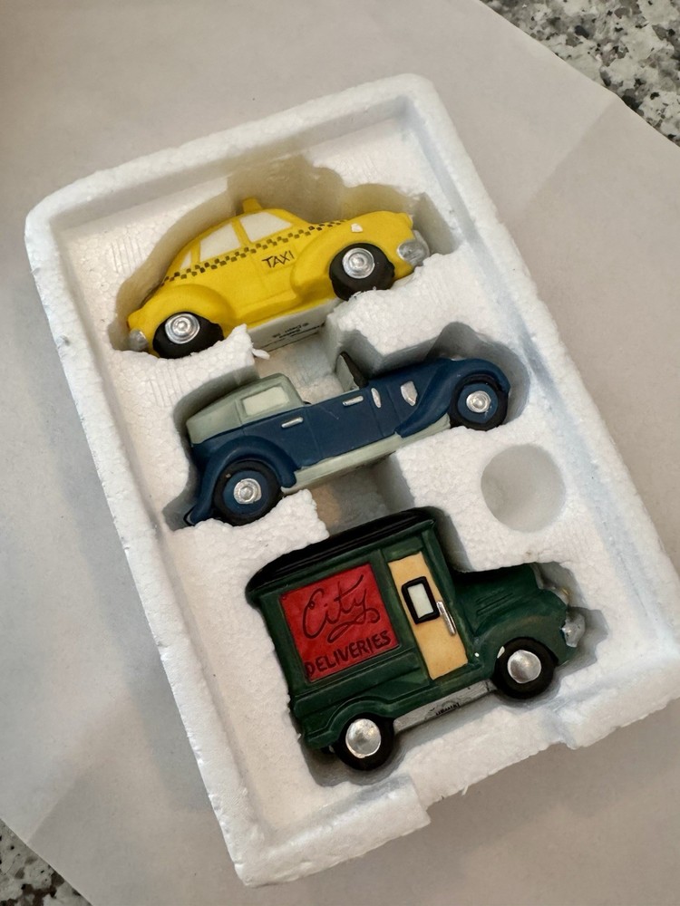 Dept 56 Heritage Village Automobiles Set of 3 #5964-1 Christmas In The City