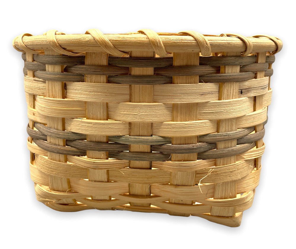 Wicker Storage Round Basket 9” Diameter X 6” Tall ~ Vintage Home Decor Farmhouse