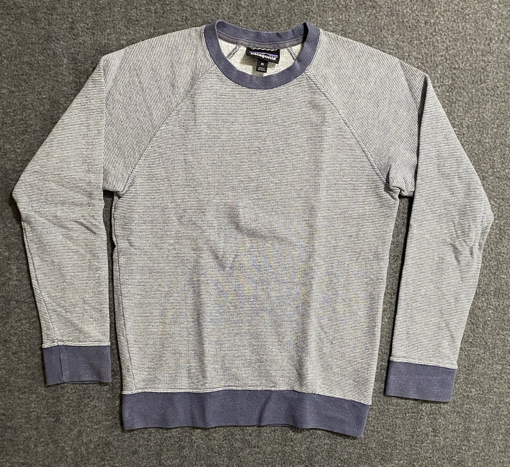 Patagonia Long Plains Dolomite Blue Sweatshirt in XS