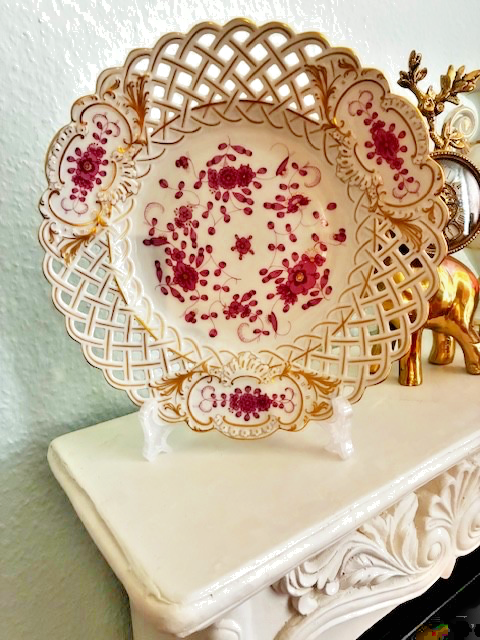 ⚔ Meissen Breakthrough Plate Rich Indian Purple Painting D:29cm Antique 1951