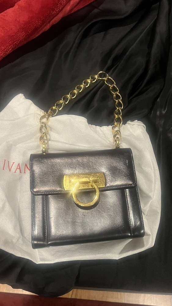 FLASH SALE Vintage Salvatore Ferragamo mini chain bag black-image