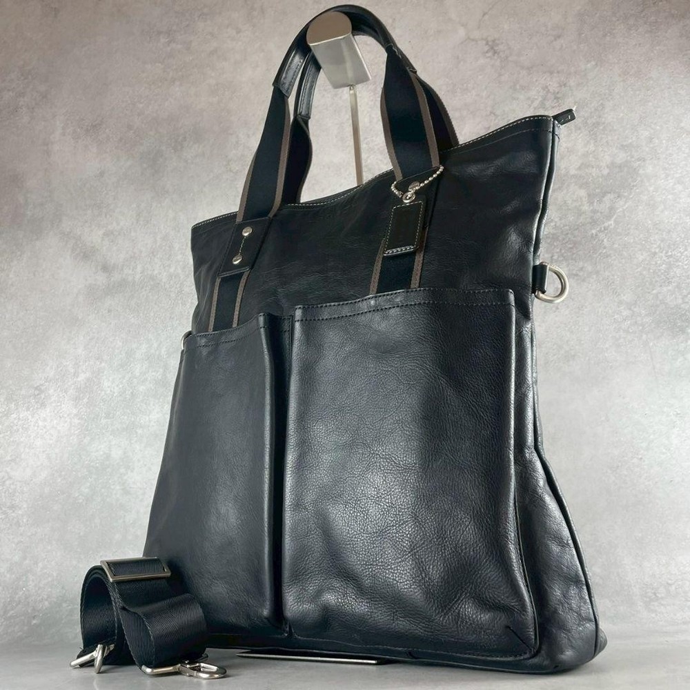 Authentic Coach Black Leather Two-Way Shoulder Bag G04192823