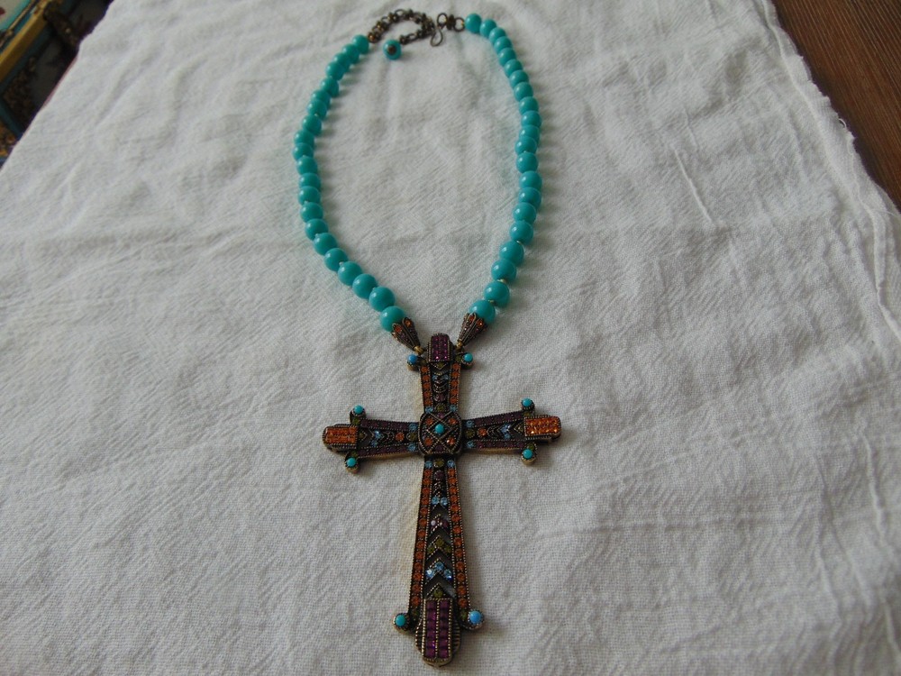 Heidi Daus signed colored crystals Turquoise colored beads cross necklace