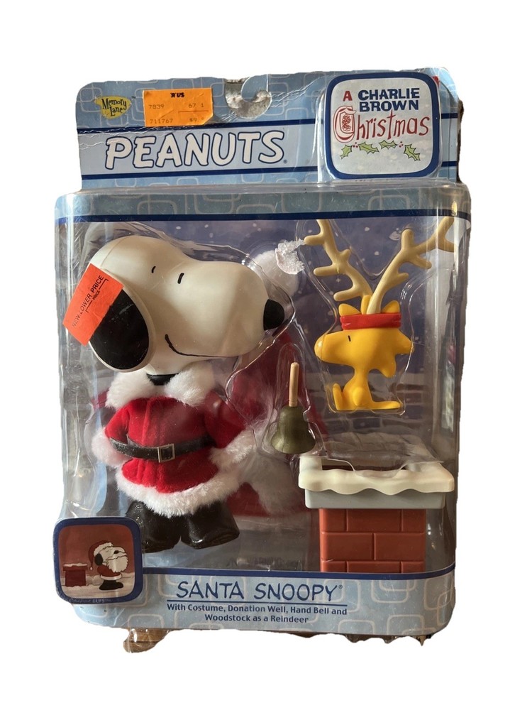 Peanuts - A Charlie Brown Christmas - Santa Snoopy & Woodstock Figures