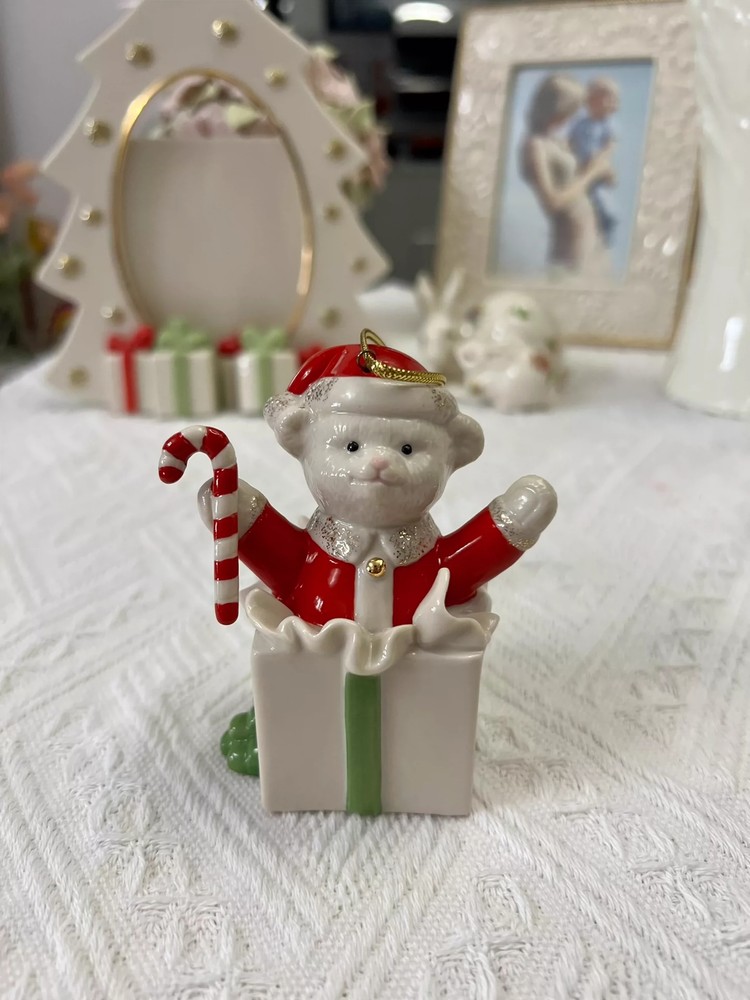 Lenox Present Bear Ceramic Ornament Pendant Collectible Decoration