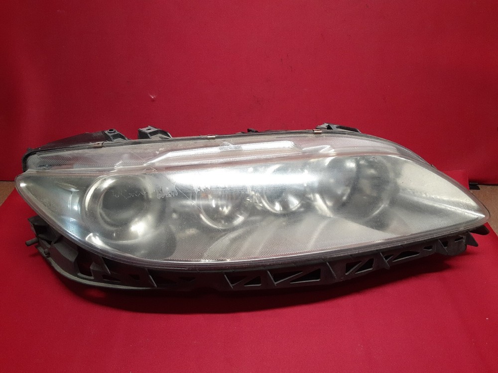 2003-2005 Mazda 6 Right Passenger Headlight Assembly GK2A-51-0K0E
