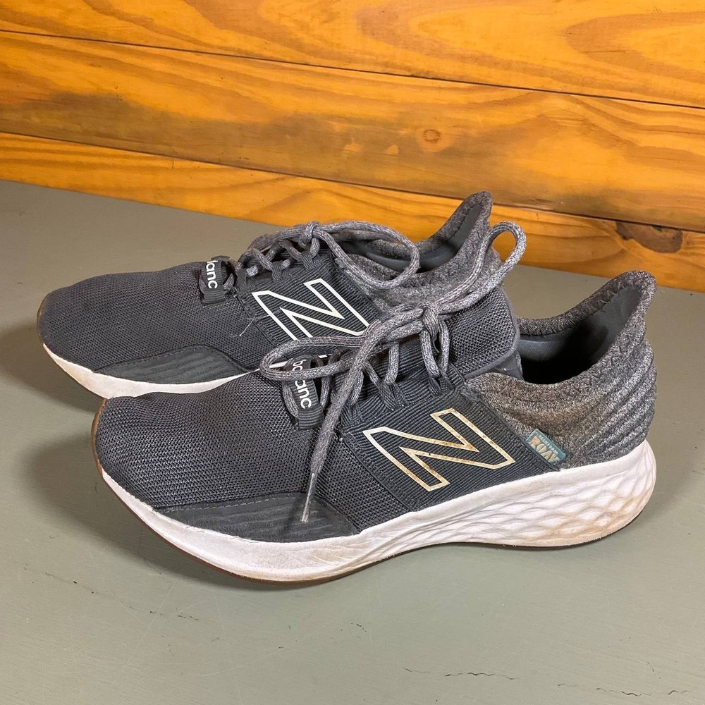 New Balance Fresh Foam Roav Athletic Shoes Boys Size 5 Gray Running GEROVTG