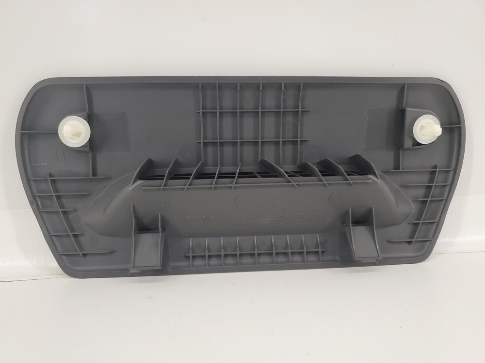 TOYOTA SIENNA REAR LEFT DRIVER SIDE AIR VENT GRILLE COVER 87180-08020