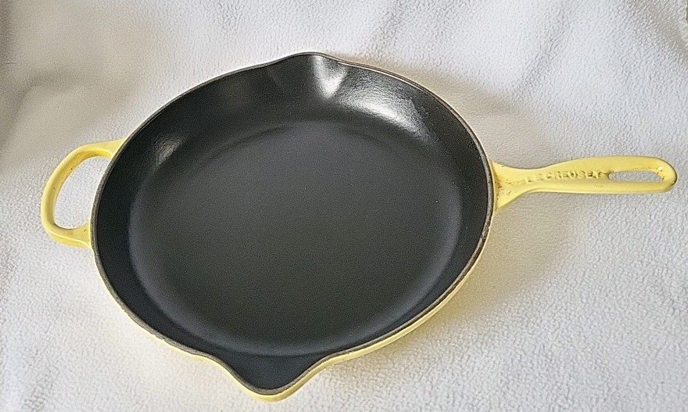 Vintage Le Creuset France 12