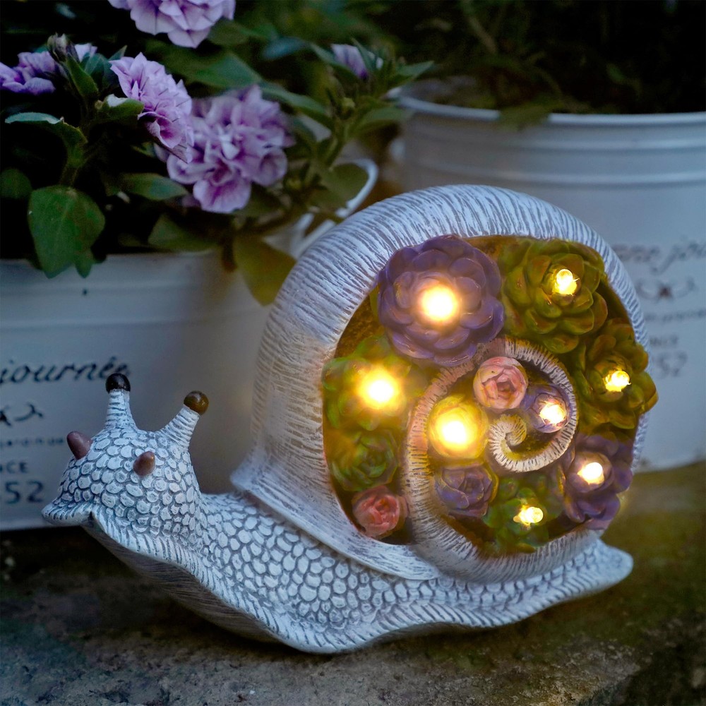 Snail Garden Statue, Resin Snail Figurine Garden Lawn Ornaments with Solar LE...