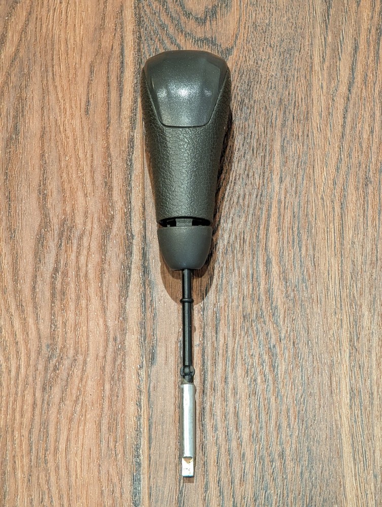 Volvo S60 V70 S80 XC70 XC90 Black Leather Gear Shift Knob Selector