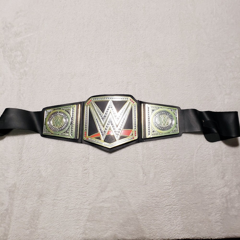 WWE Championship Showdown Deluxe Role Play Title Belt Wearable Cosplay