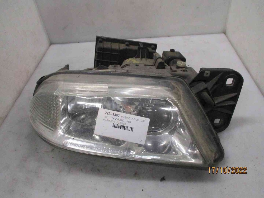 Phare droit Alfa romeo 166 60670886